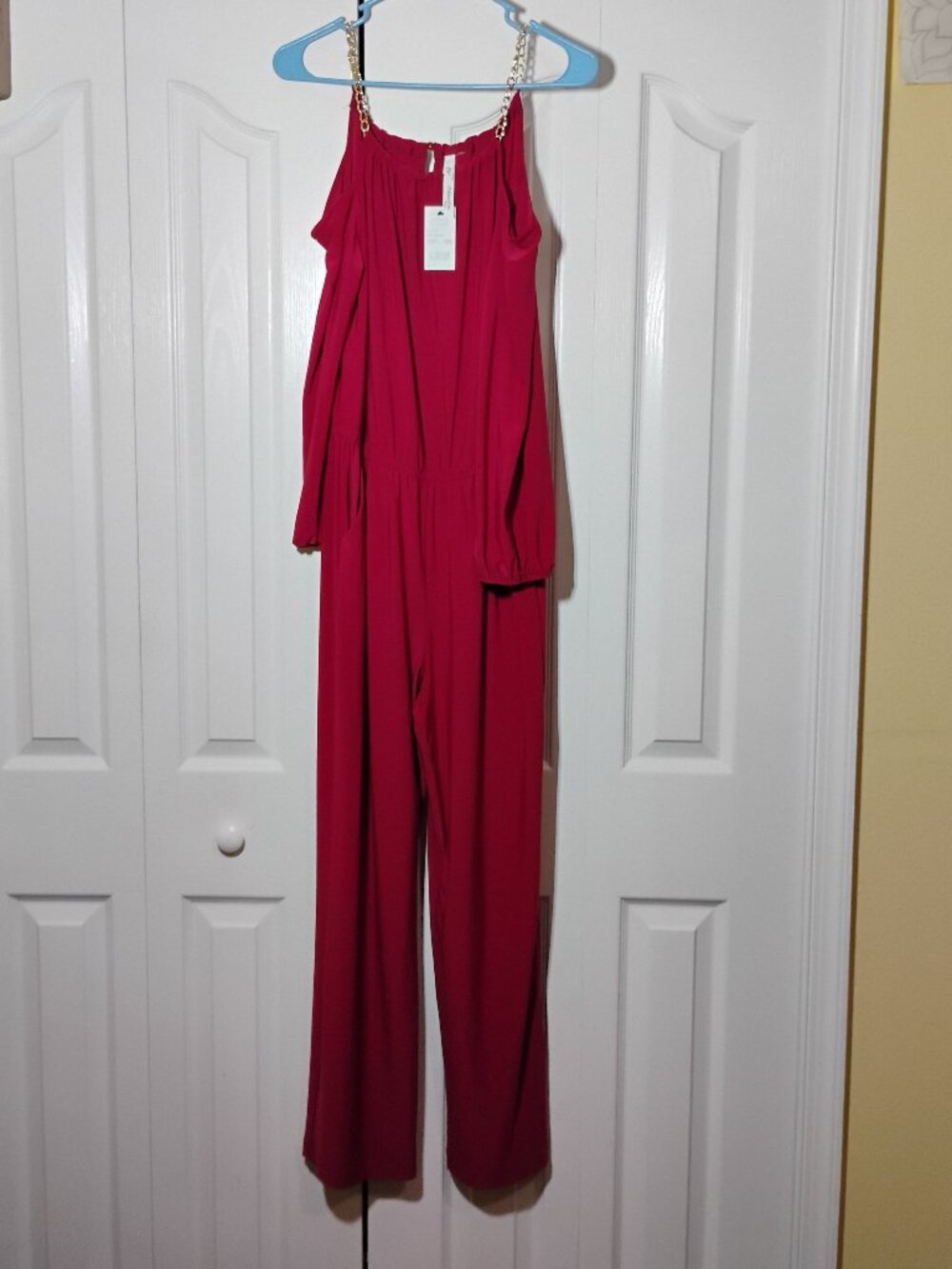 NY Collection Petite Red Cold Shoulder Jumpsuit Gold Chain Straps PM PITU6382
